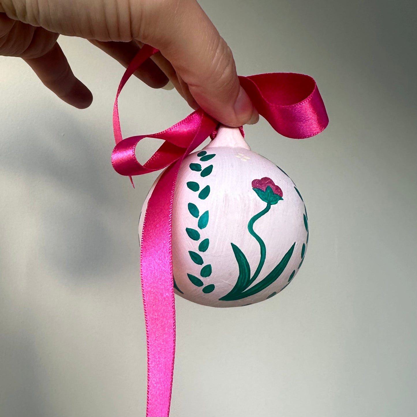 Folky Flower Bauble - Pink